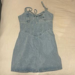 NWT Pretty Little Thing Denim Dress
